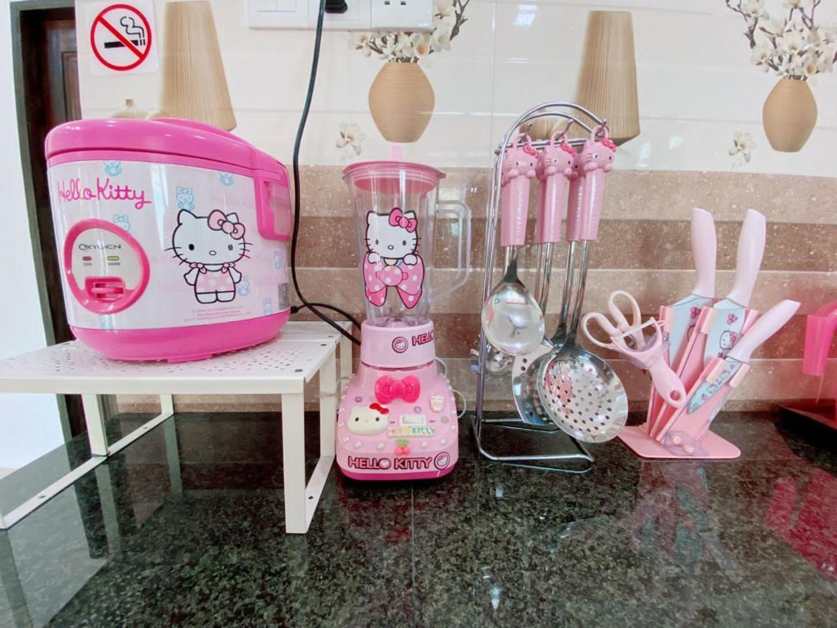 Hellokitty House - Unit 1 Villa Kuala Terengganu Exterior photo